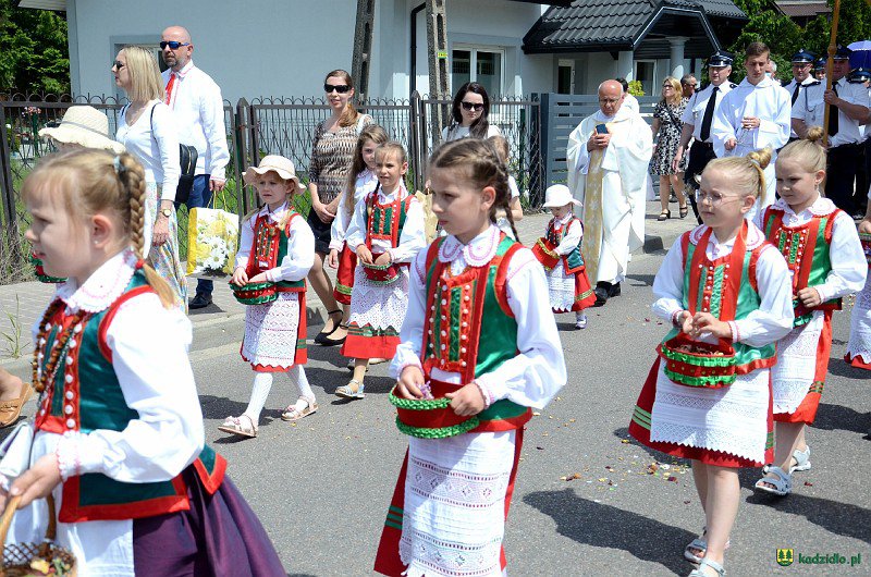 Procesja Bożego Ciała w Kadzidle [07.06.2021] - zdjęcie #48 - eOstroleka.pl