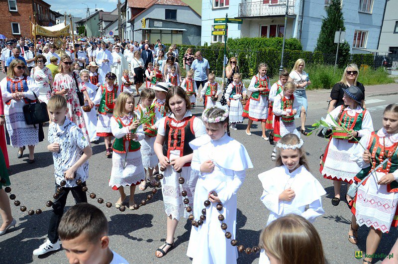 Procesja Bożego Ciała w Kadzidle [07.06.2021] - zdjęcie #27 - eOstroleka.pl
