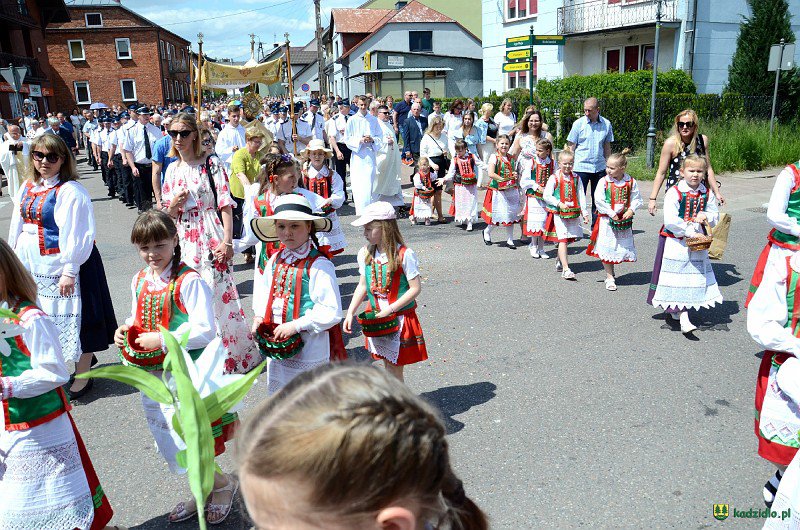 Procesja Bożego Ciała w Kadzidle [07.06.2021] - zdjęcie #25 - eOstroleka.pl