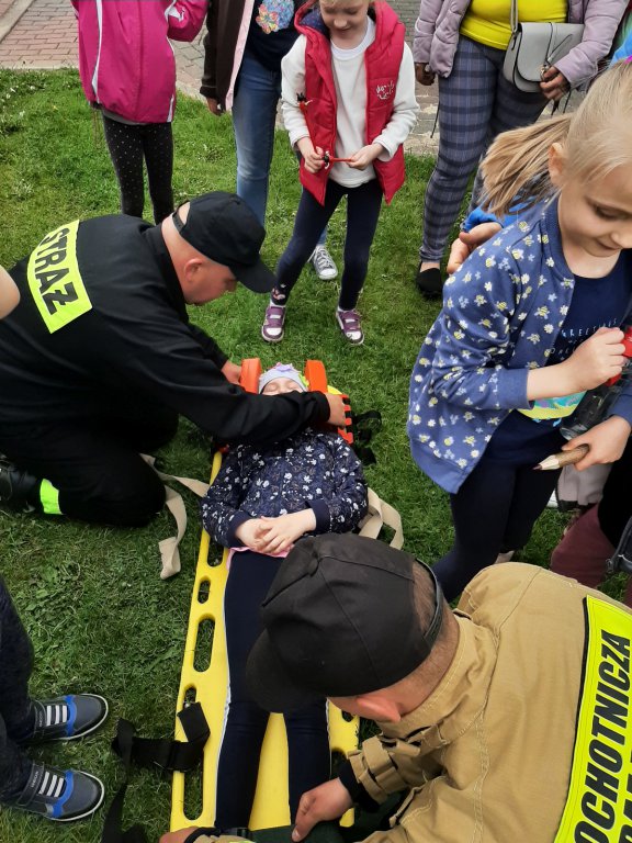 Dzień Dziecka z Nadleśnictwem Ostrołęka w Szkole Podstawowej w Rzekuniu [07.06.2021] - zdjęcie #106 - eOstroleka.pl