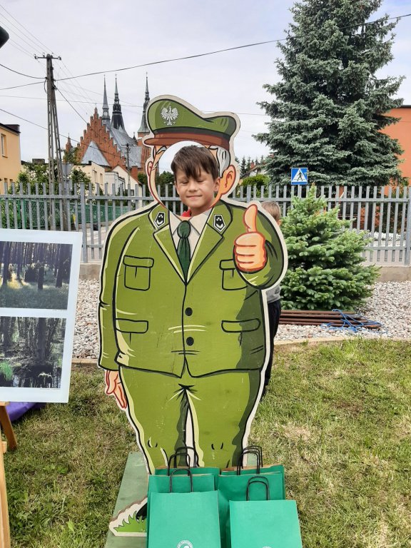 Dzień Dziecka z Nadleśnictwem Ostrołęka w Szkole Podstawowej w Rzekuniu [07.06.2021] - zdjęcie #46 - eOstroleka.pl