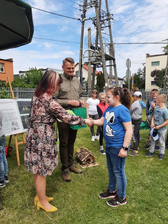 Dzień Dziecka z Nadleśnictwem Ostrołęka w Szkole Podstawowej w Rzekuniu [07.06.2021] - zdjęcie #37 - eOstroleka.pl