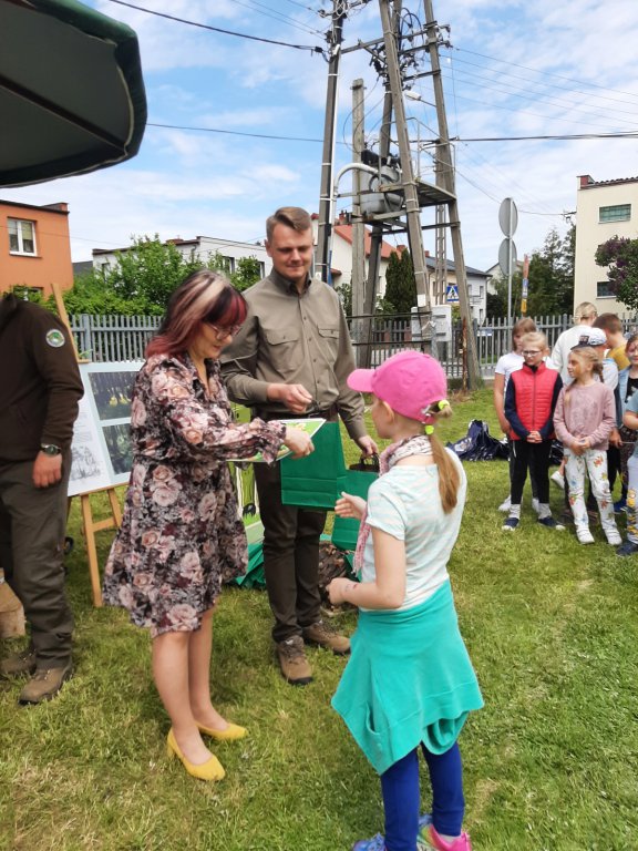 Dzień Dziecka z Nadleśnictwem Ostrołęka w Szkole Podstawowej w Rzekuniu [07.06.2021] - zdjęcie #33 - eOstroleka.pl