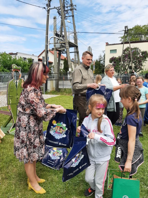 Dzień Dziecka z Nadleśnictwem Ostrołęka w Szkole Podstawowej w Rzekuniu [07.06.2021] - zdjęcie #3 - eOstroleka.pl