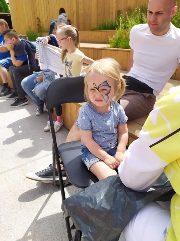 Pierwsze sobotnie "Spotkanie z książką" w tężni w Rzekuniu - zdjęcie #2 - eOstroleka.pl