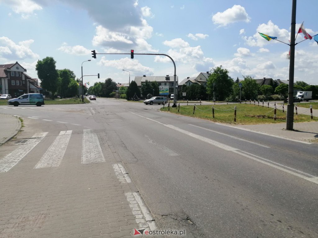 Ruszają przygotowania do zamknięcia skrzyżowania na Goworowskiej [09.06.2021] - zdjęcie #8 - eOstroleka.pl