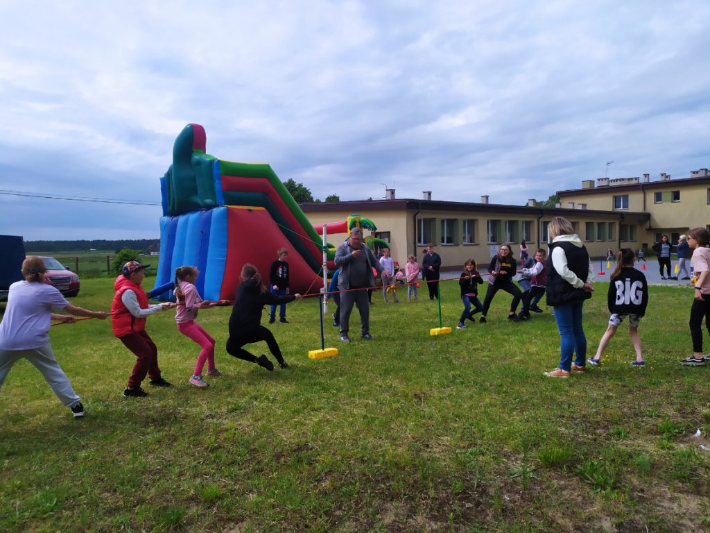 Dzień Dziecka w Szkole Podstawowej w Wejdzie [10.06.2021] - zdjęcie #2 - eOstroleka.pl