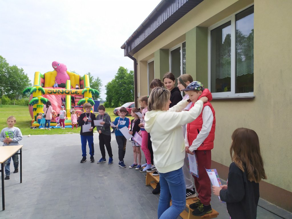 Dzień Dziecka w Szkole Podstawowej w Wejdzie [10.06.2021] - zdjęcie #10 - eOstroleka.pl