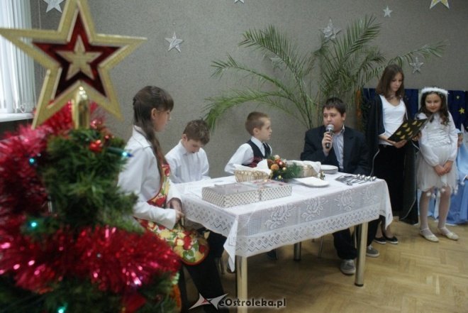 Jasełka MOPR (15-12-2010) - zdjęcie #25 - eOstroleka.pl