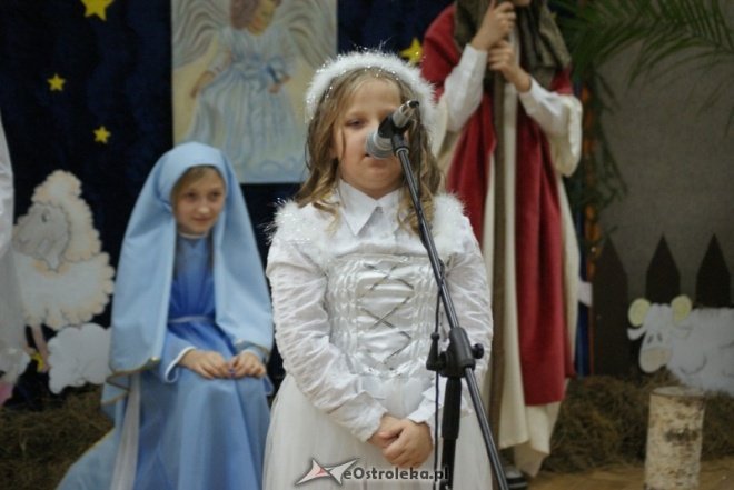 Jasełka MOPR (15-12-2010) - zdjęcie #17 - eOstroleka.pl