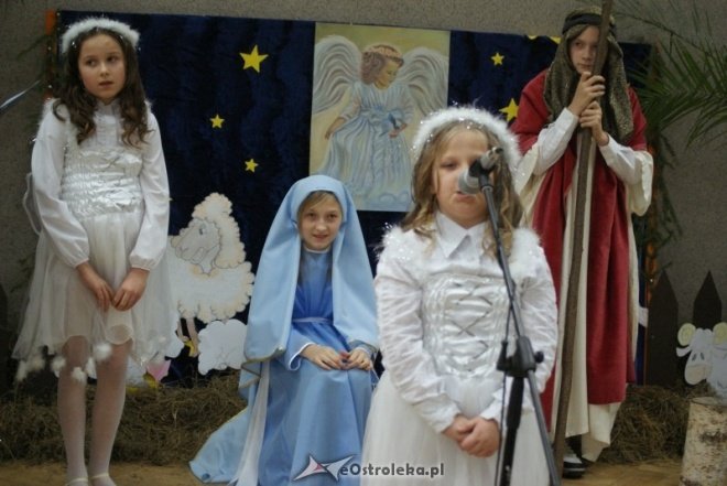 Jasełka MOPR (15-12-2010) - zdjęcie #15 - eOstroleka.pl