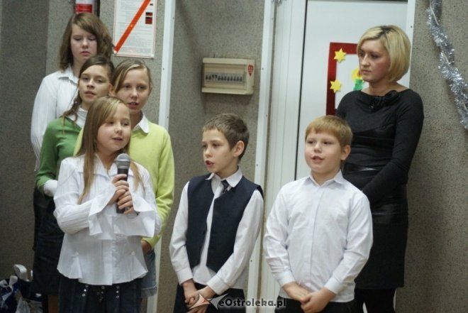 Jasełka MOPR (15-12-2010) - zdjęcie #12 - eOstroleka.pl