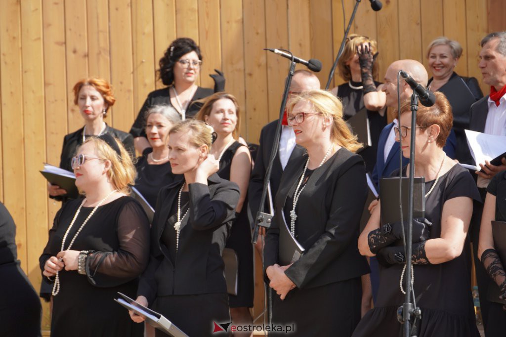 Koncert piosenek XX-lecia międzywojennego [13.06.2021] - zdjęcie #45 - eOstroleka.pl