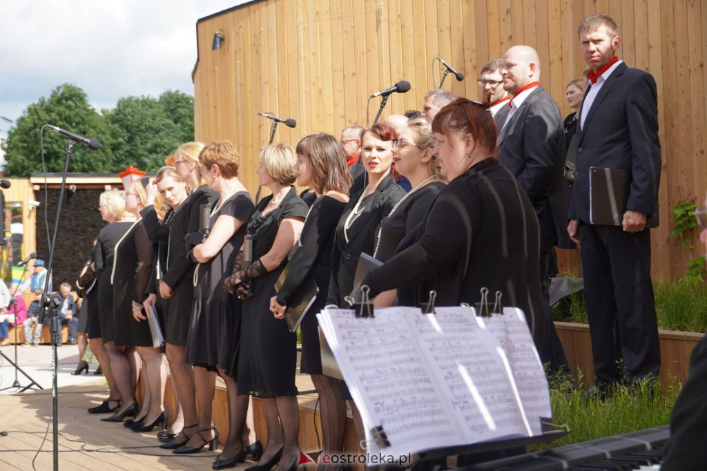 Koncert piosenek XX-lecia międzywojennego [13.06.2021] - zdjęcie #27 - eOstroleka.pl