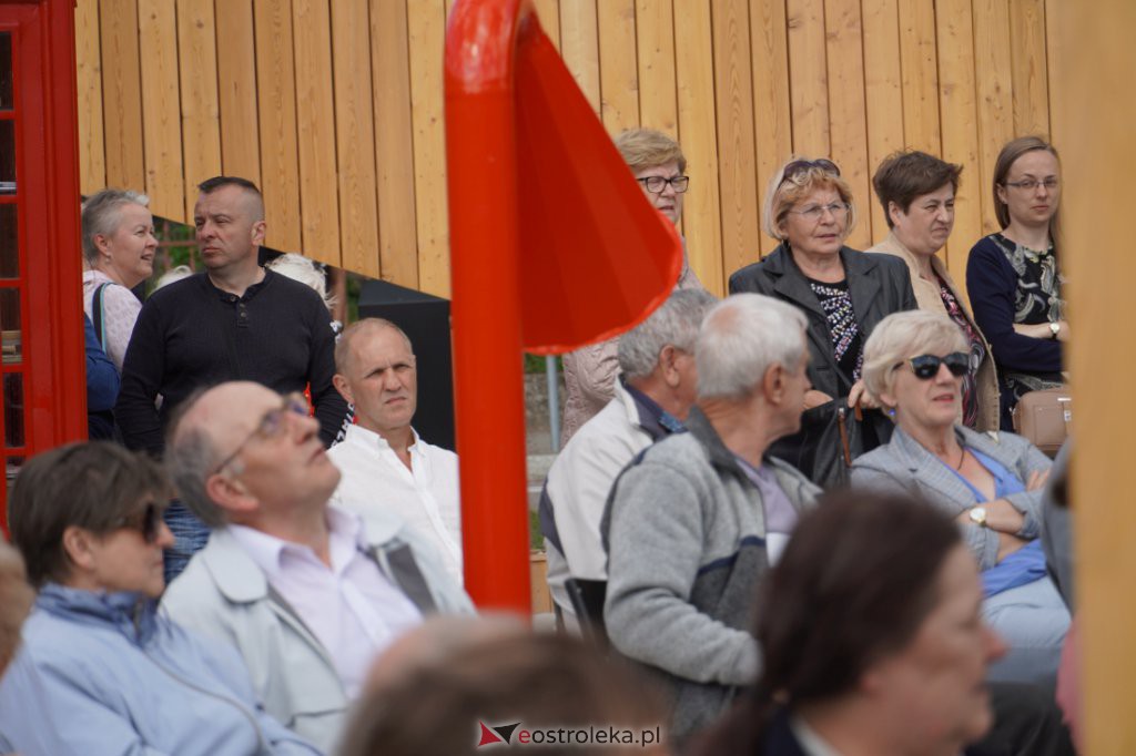 Koncert piosenek XX-lecia międzywojennego [13.06.2021] - zdjęcie #24 - eOstroleka.pl