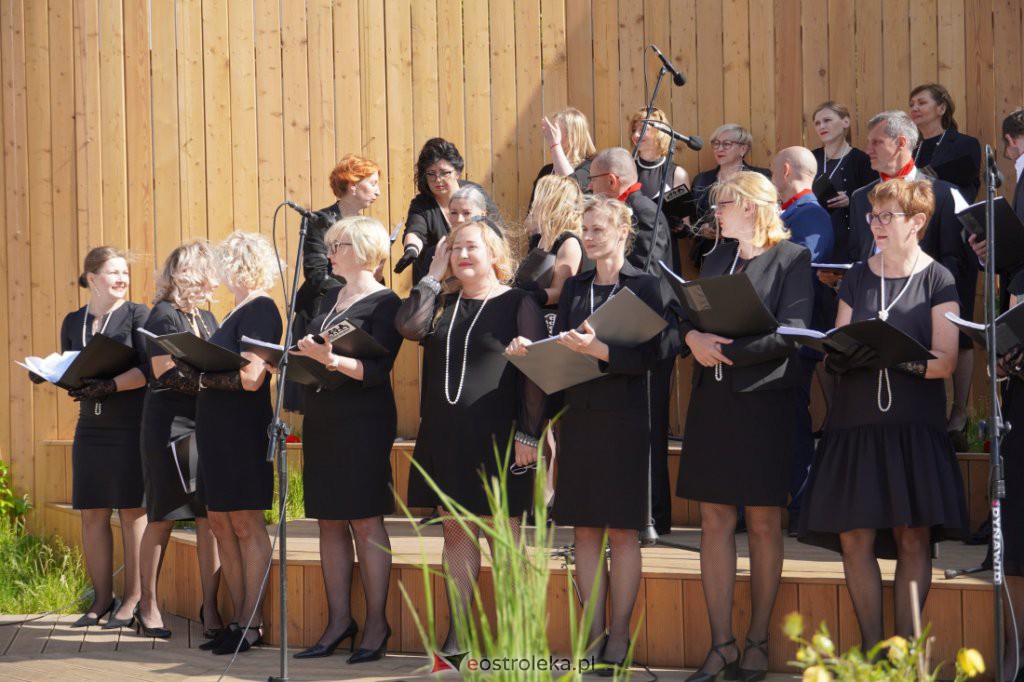 Koncert piosenek XX-lecia międzywojennego [13.06.2021] - zdjęcie #7 - eOstroleka.pl