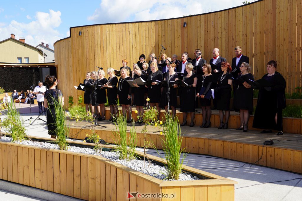 Koncert piosenek XX-lecia międzywojennego [13.06.2021] - zdjęcie #6 - eOstroleka.pl