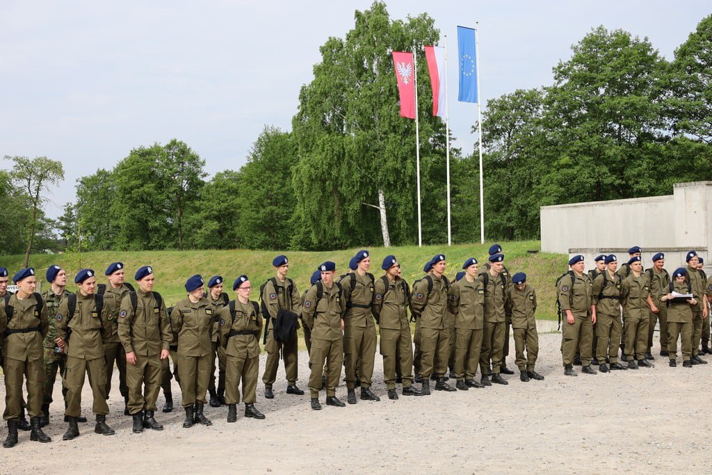 I Pieszy Rajd Kadeta dla klas wojskowych z ostrołęckiej „dwójki” [17.06.2021] - zdjęcie #24 - eOstroleka.pl