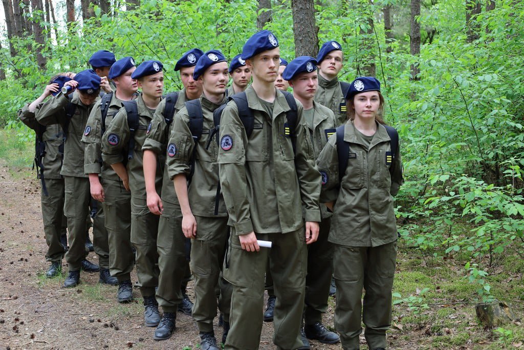 I Pieszy Rajd Kadeta dla klas wojskowych z ostrołęckiej „dwójki” [17.06.2021] - zdjęcie #31 - eOstroleka.pl