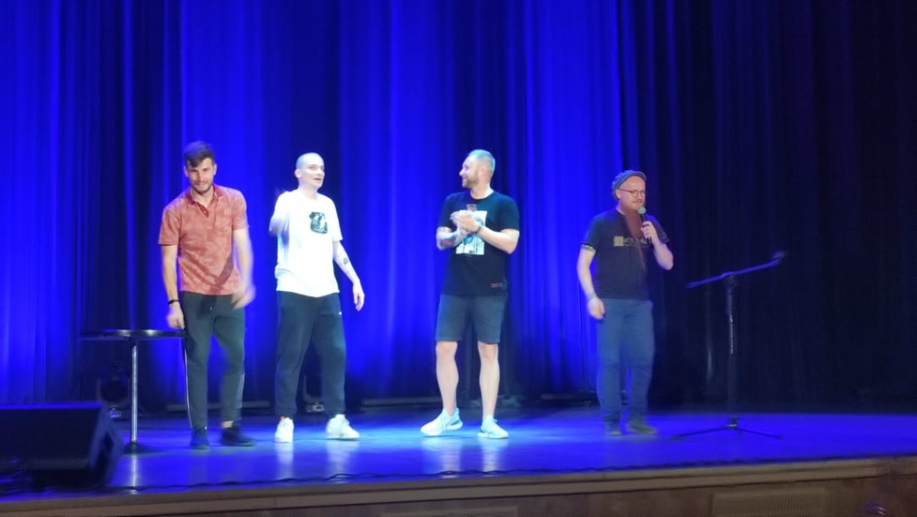 Wieczór stand-up w Ostrołęckim Centrum Kultury [21.06.2021] - zdjęcie #10 - eOstroleka.pl