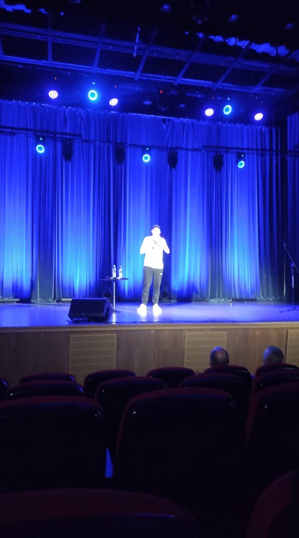 Wieczór stand-up w Ostrołęckim Centrum Kultury [21.06.2021] - zdjęcie #7 - eOstroleka.pl