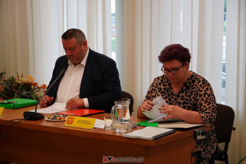 XLVII sesja Rady Miasta Ostrołęki [24.06.2021] - zdjęcie #1 - eOstroleka.pl