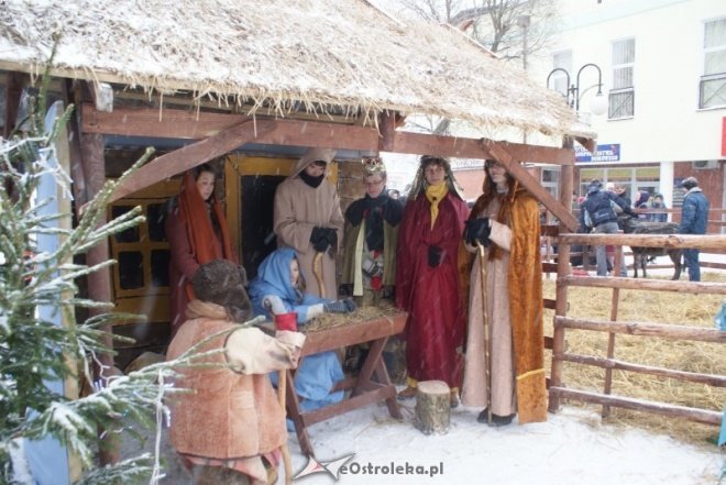 Miejska Wigilia(18-12-2010) - zdjęcie #45 - eOstroleka.pl