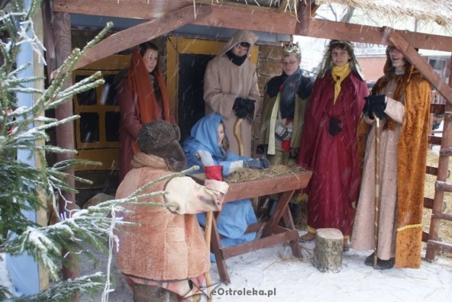 Miejska Wigilia(18-12-2010) - zdjęcie #44 - eOstroleka.pl