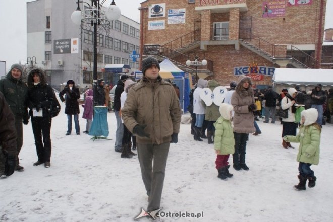 Miejska Wigilia(18-12-2010) - zdjęcie #41 - eOstroleka.pl