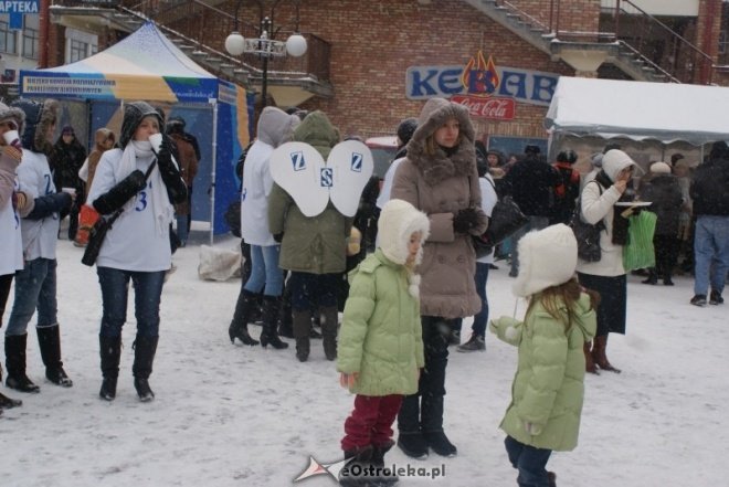 Miejska Wigilia(18-12-2010) - zdjęcie #40 - eOstroleka.pl