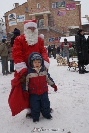 Miejska Wigilia(18-12-2010) - zdjęcie #38 - eOstroleka.pl