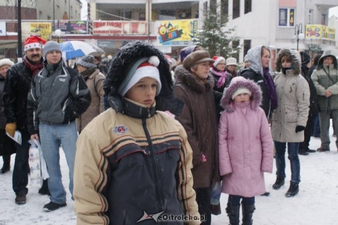 Miejska Wigilia(18-12-2010) - zdjęcie #67 - eOstroleka.pl