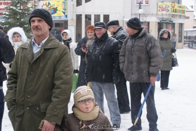 Miejska Wigilia(18-12-2010) - zdjęcie #64 - eOstroleka.pl