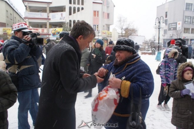 Miejska Wigilia(18-12-2010) - zdjęcie #54 - eOstroleka.pl