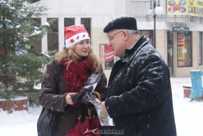 Miejska Wigilia(18-12-2010) - zdjęcie #50 - eOstroleka.pl