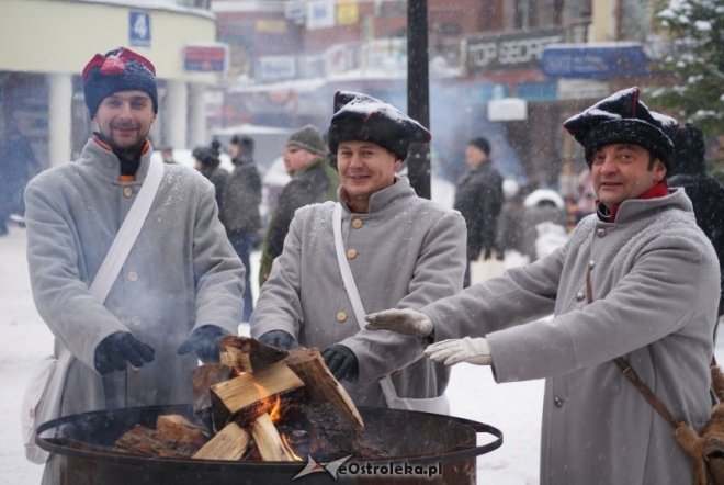 Miejska Wigilia(18-12-2010) - zdjęcie #21 - eOstroleka.pl