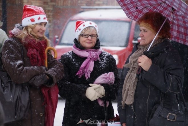 Miejska Wigilia(18-12-2010) - zdjęcie #17 - eOstroleka.pl