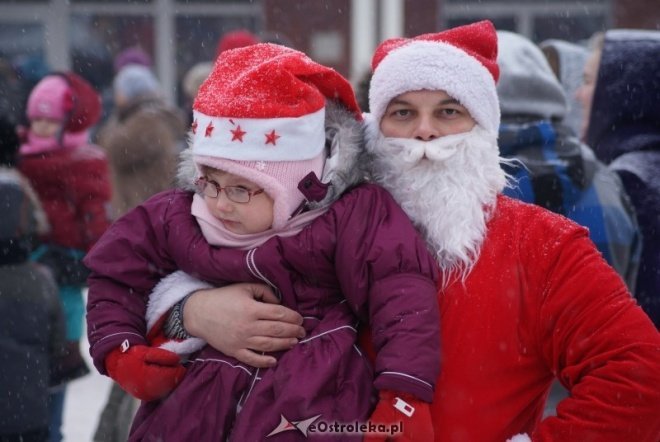 Miejska Wigilia(18-12-2010) - zdjęcie #13 - eOstroleka.pl