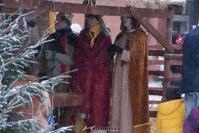 Miejska Wigilia(18-12-2010) - zdjęcie #12 - eOstroleka.pl