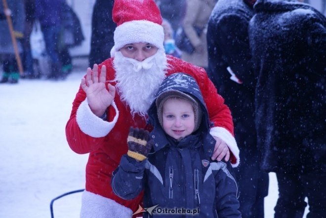 Miejska Wigilia(18-12-2010) - zdjęcie #7 - eOstroleka.pl