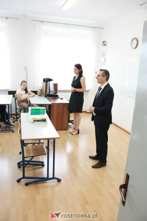 Zakończenie roku szkolnego w tzw. „małym ogólniaku” [25.06.2021] - zdjęcie #46 - eOstroleka.pl