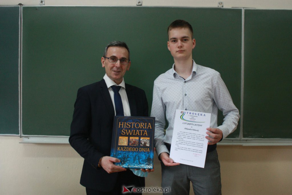 Zakończenie roku szkolnego w tzw. „małym ogólniaku” [25.06.2021] - zdjęcie #32 - eOstroleka.pl