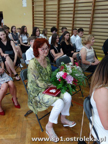 Zakończenie roku szkolnego w SP nr 1 [25.06.2021] - zdjęcie #85 - eOstroleka.pl