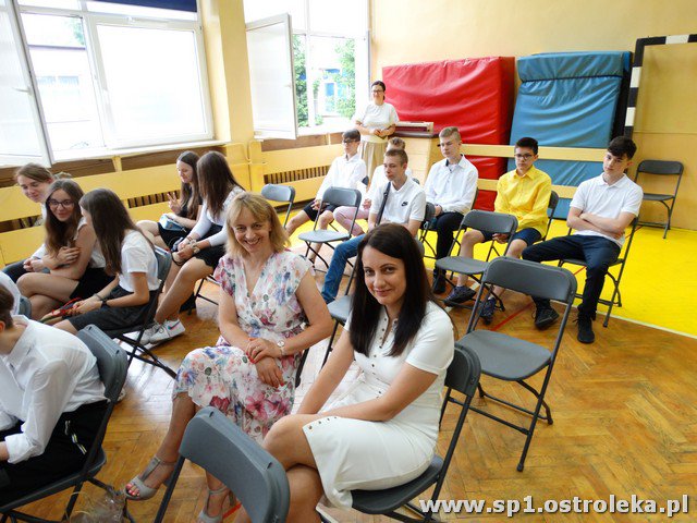 Zakończenie roku szkolnego w SP nr 1 [25.06.2021] - zdjęcie #35 - eOstroleka.pl