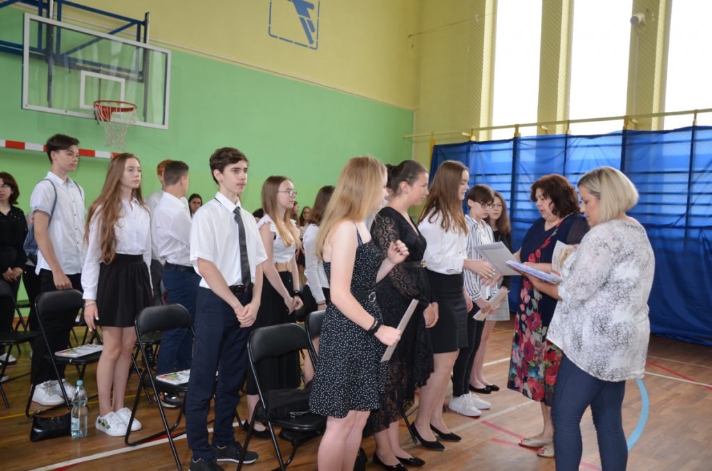 Zakończenie roku szkolnego w SP nr 2 [25.06.2021] - zdjęcie #30 - eOstroleka.pl