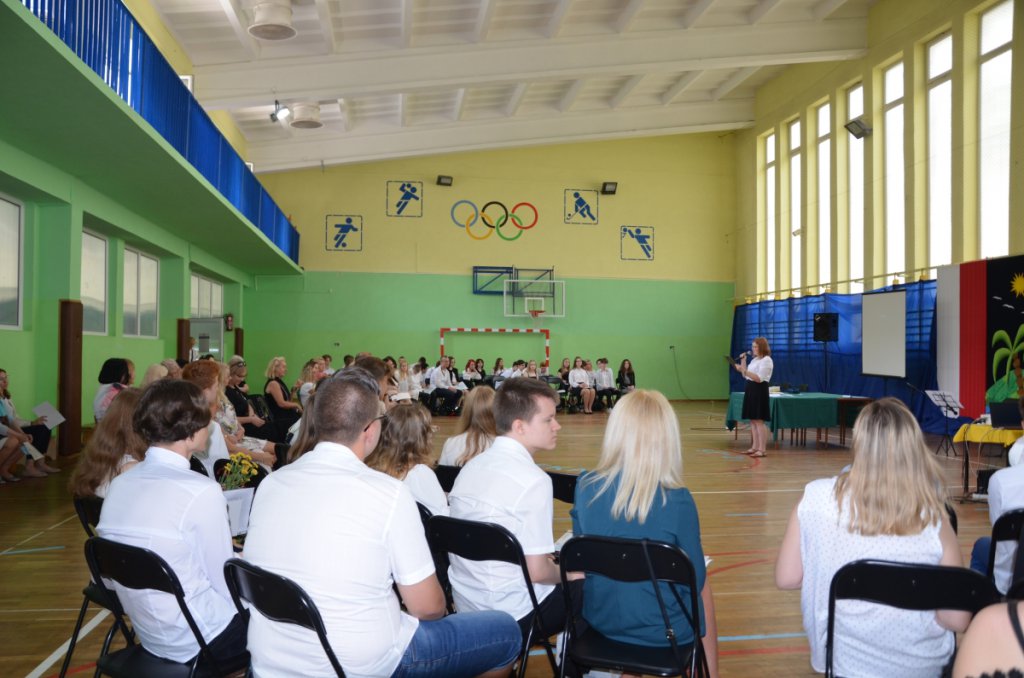 Zakończenie roku szkolnego w SP nr 2 [25.06.2021] - zdjęcie #3 - eOstroleka.pl