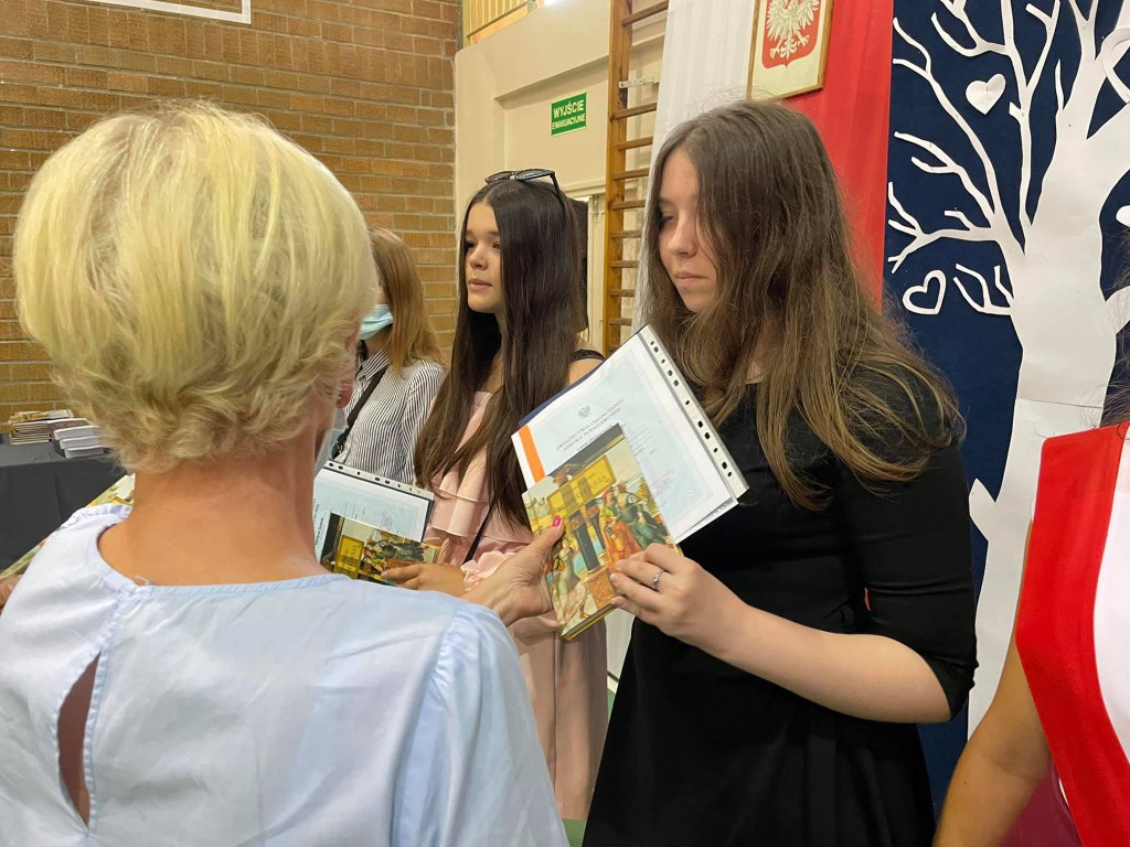 Zakończenie roku szkolnego w SP nr 5 [25.06.2021] - zdjęcie #59 - eOstroleka.pl