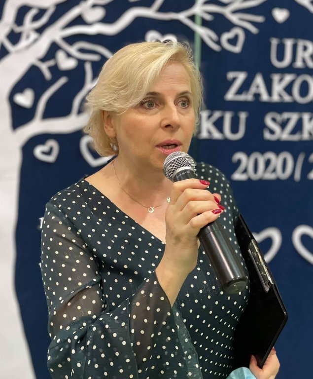Zakończenie roku szkolnego w SP nr 5 [25.06.2021] - zdjęcie #15 - eOstroleka.pl