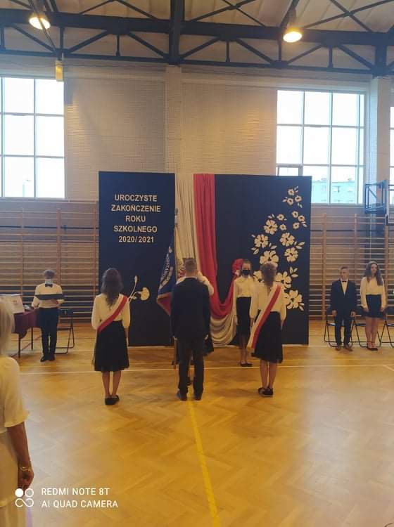 Zakończenie roku szkolnego w SP nr 10 [25.06.2021] - zdjęcie #21 - eOstroleka.pl
