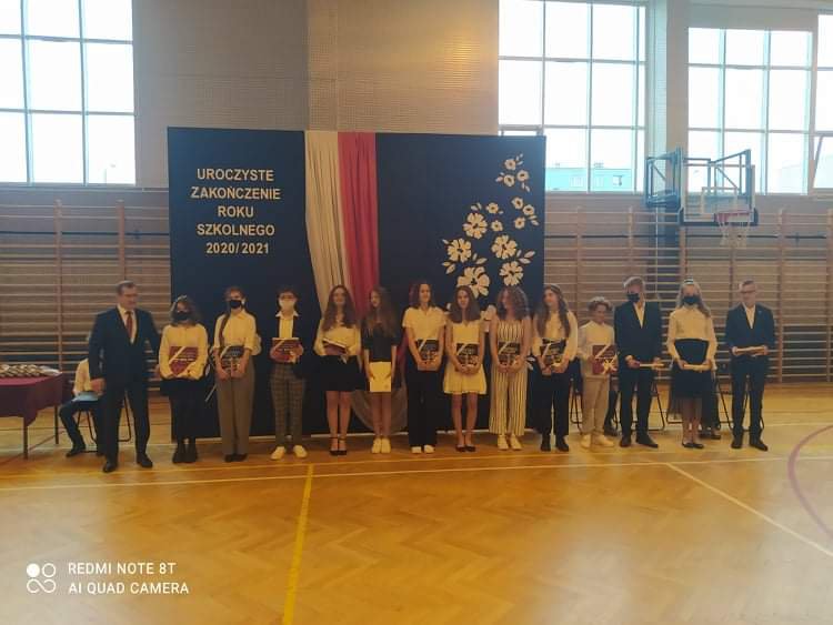 Zakończenie roku szkolnego w SP nr 10 [25.06.2021] - zdjęcie #31 - eOstroleka.pl